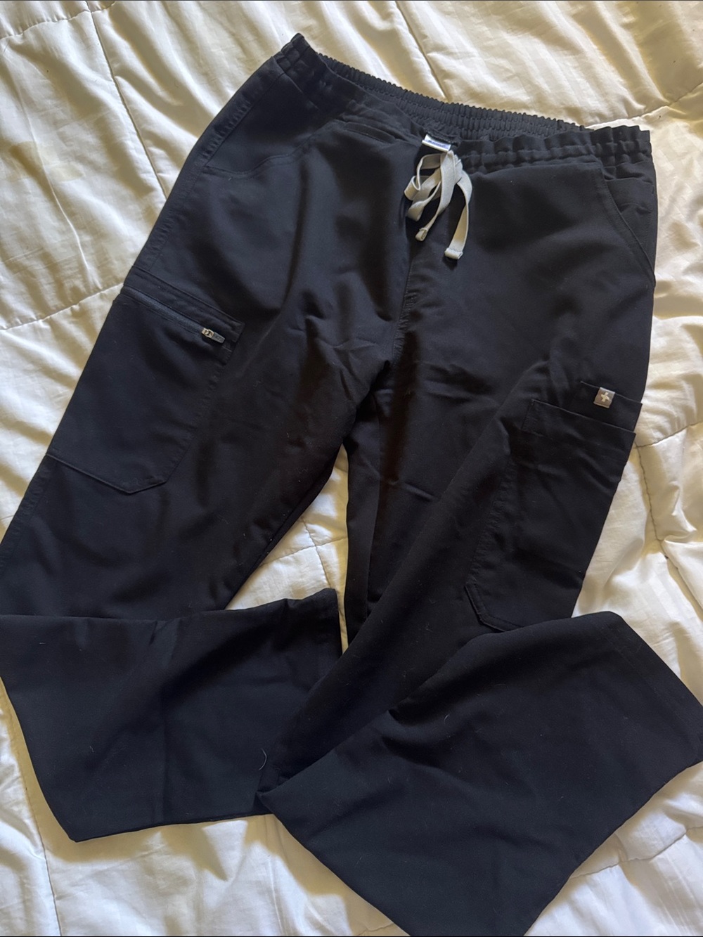 Figs Black Women's Cargo Jogger Scrub Pants with Contrast Drawstring